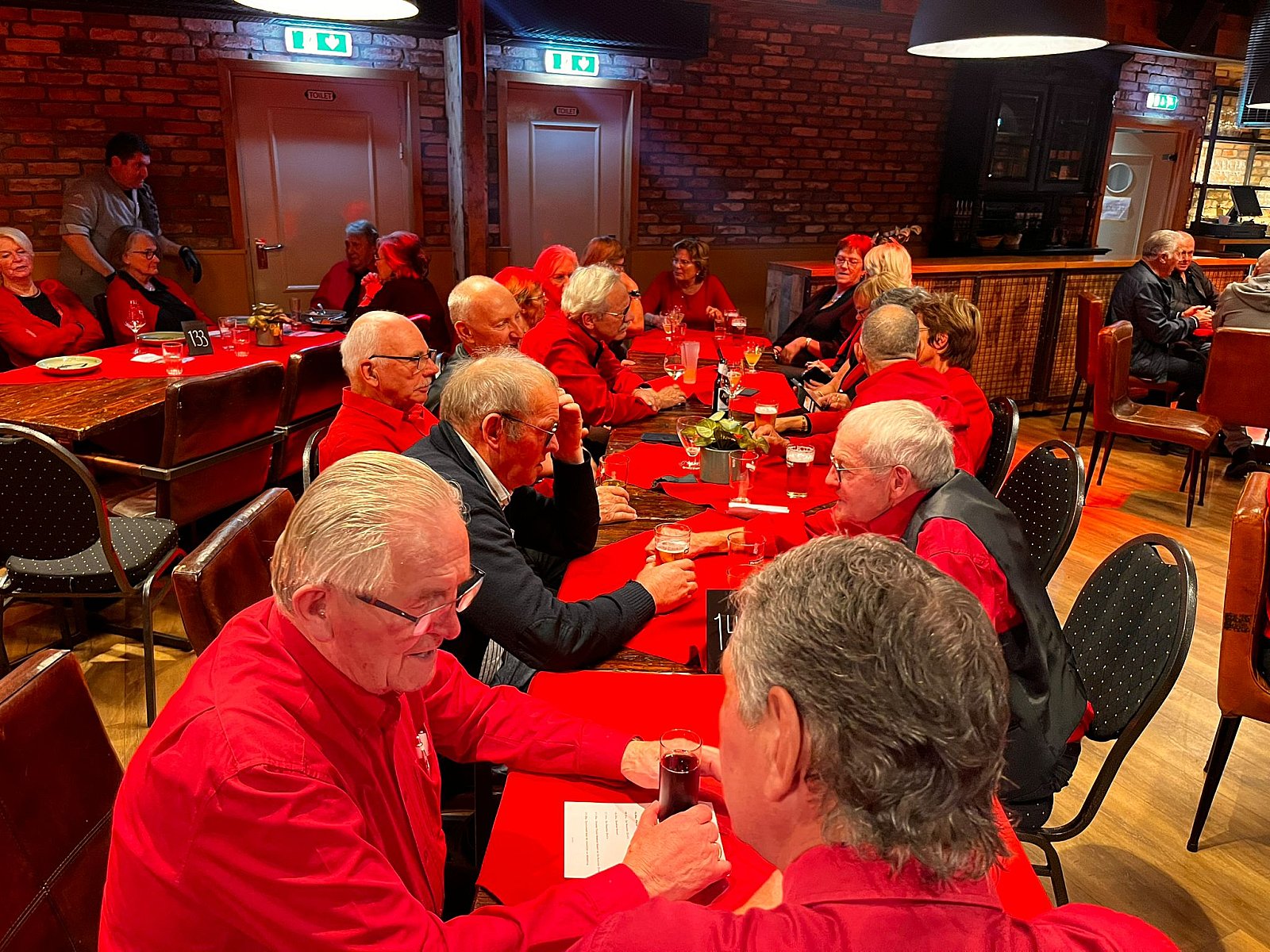 Nazit Zangcafé BS - foto's Wil Vendel en Lucie van Oerle