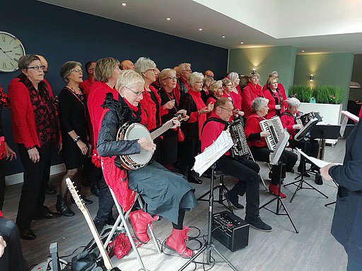 Thebe Liesbosch foto's Theo v. Houten en Lucie