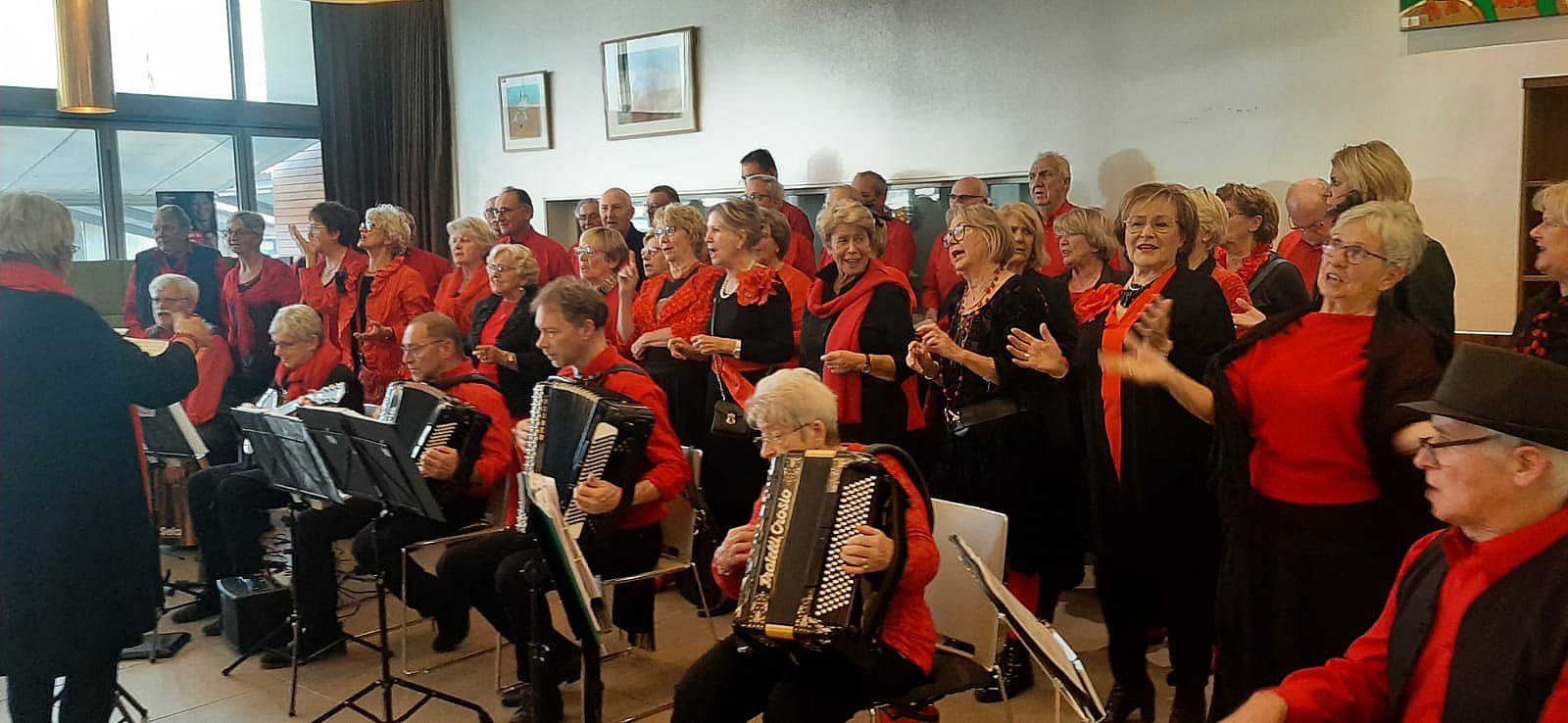 Optreden SOVAK Terheijden - foto's Lucie